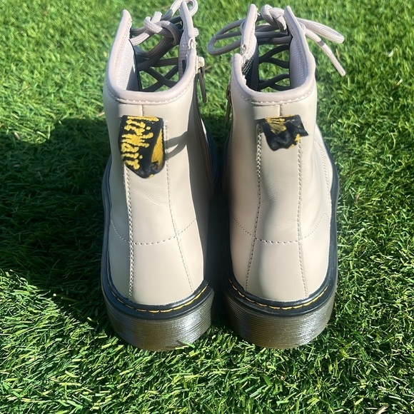 NWT DR MARTENS 1460 Fashion Leather Boot! - Picture 7 of 9